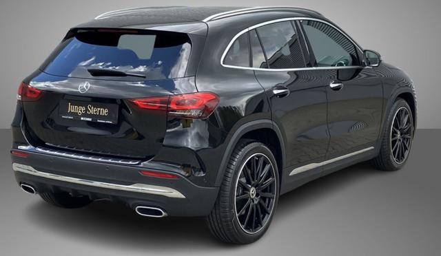 MERCEDES-BENZ GLA 250 e hybrid Auto Premium AMG MULTIBEAM KAMERA 20"