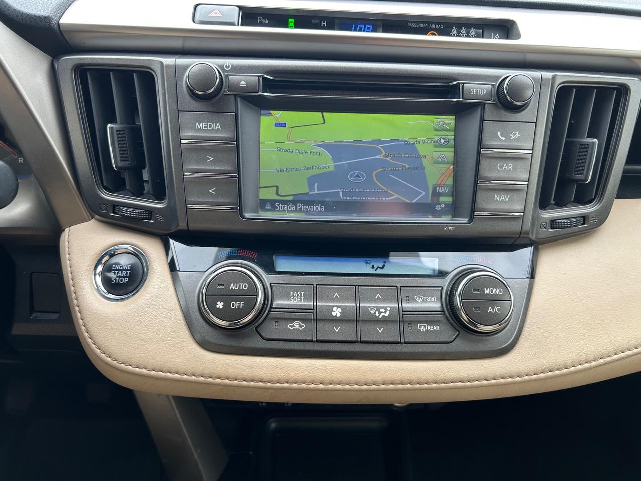 Toyota RAV 4 RAV4 2.0 D-4D 4WD Lounge