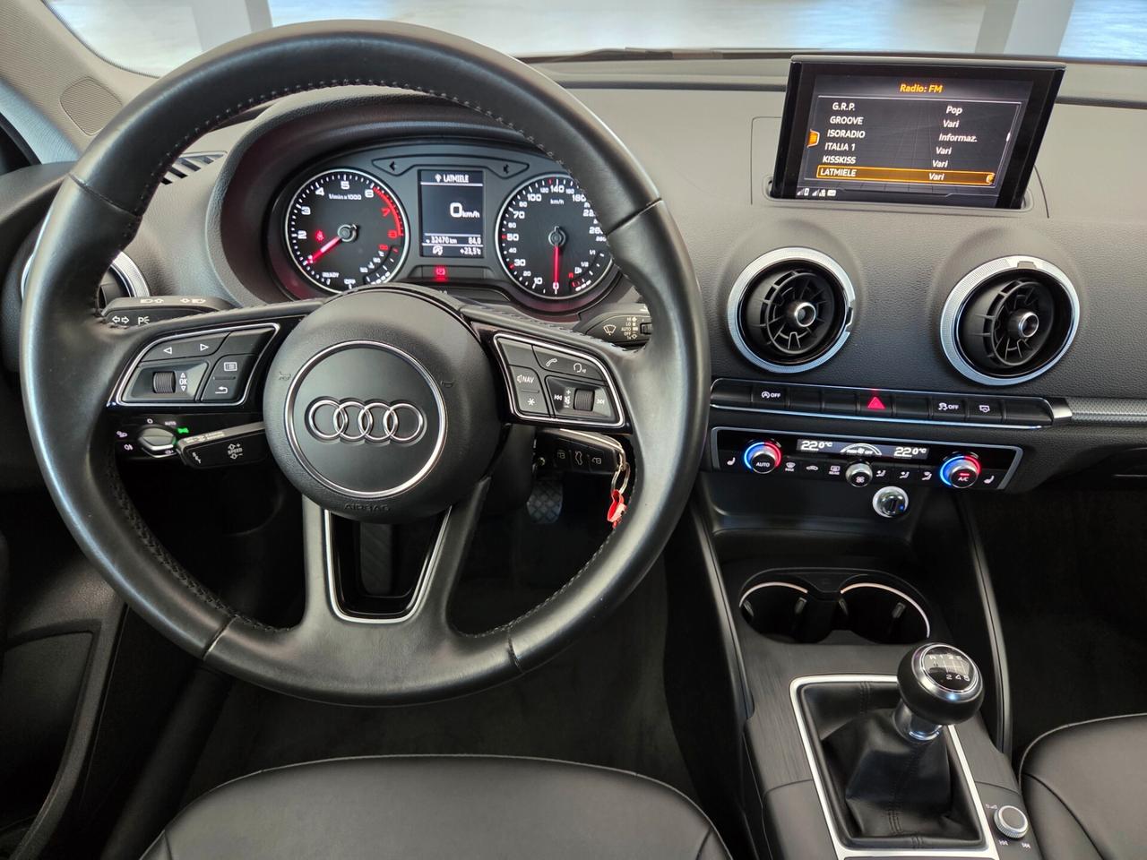 Audi A3 Sedan 1.0 TFSI Design 116cv