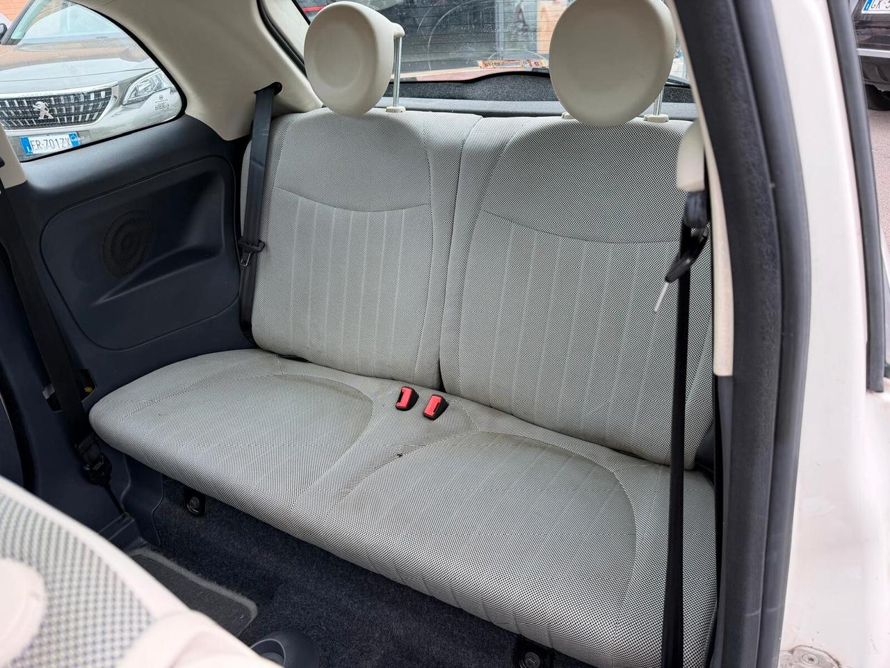 Fiat 500 1.2 BENZ 69CV LOUNGE 2011