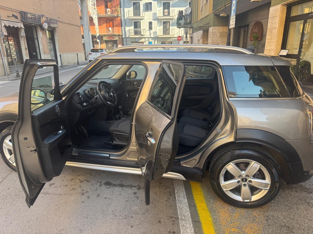 Mini One Cooper D Countryman 1.5d 116cv