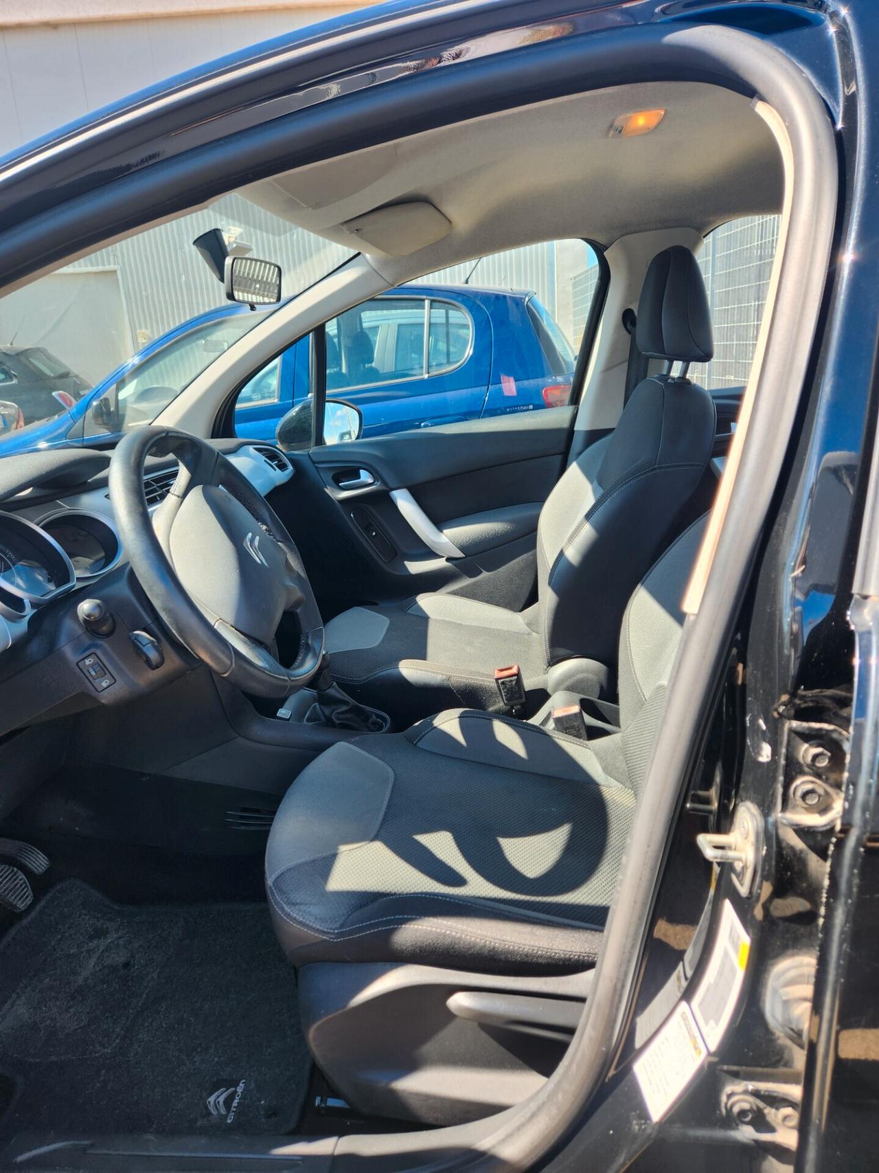 Citroen C3 1.2 VTi 82 Exclusive X NEOPATENTATI