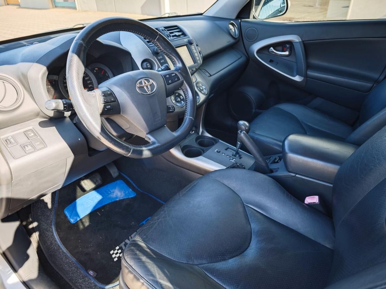 Toyota RAV 4 RAV4 Crossover 2.2 D-Cat A/T 150 CV Luxury