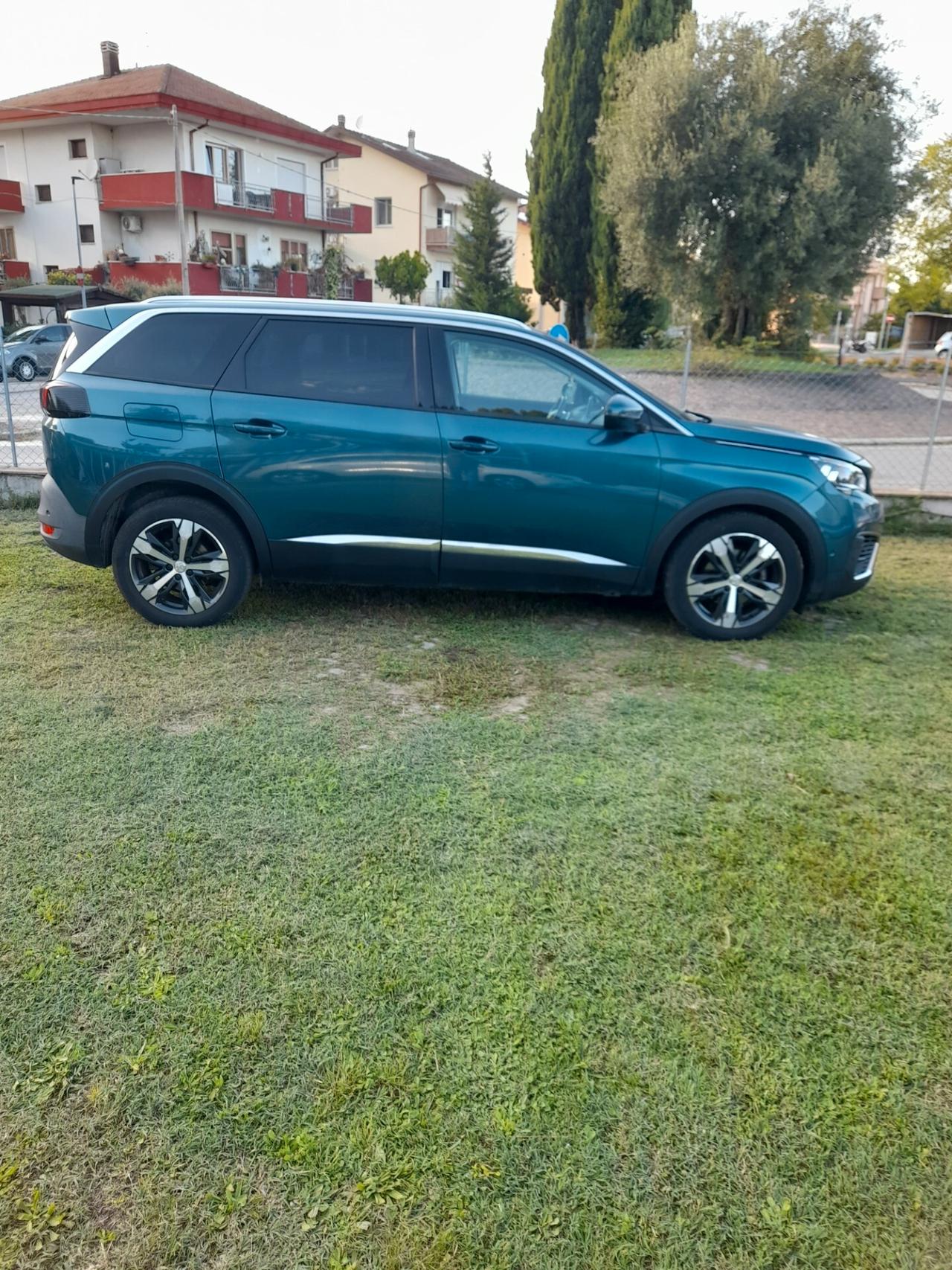 Peugeot 5008 BlueHDi EAT6 Allure 7 POSTI