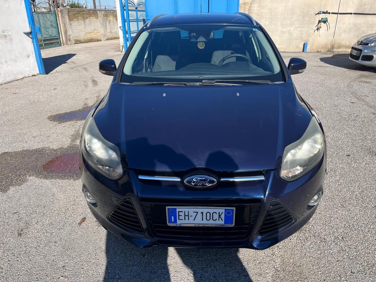 Ford focus s.w-1.6 tdci-full-2012