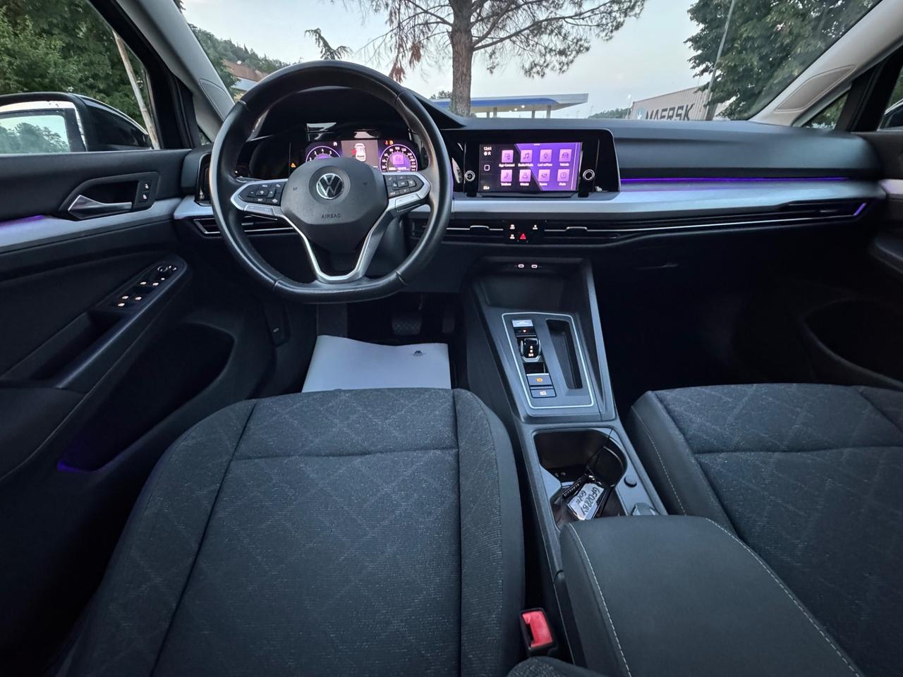 Volkswagen Golf 1.5 TGI 130Cv DSG Life