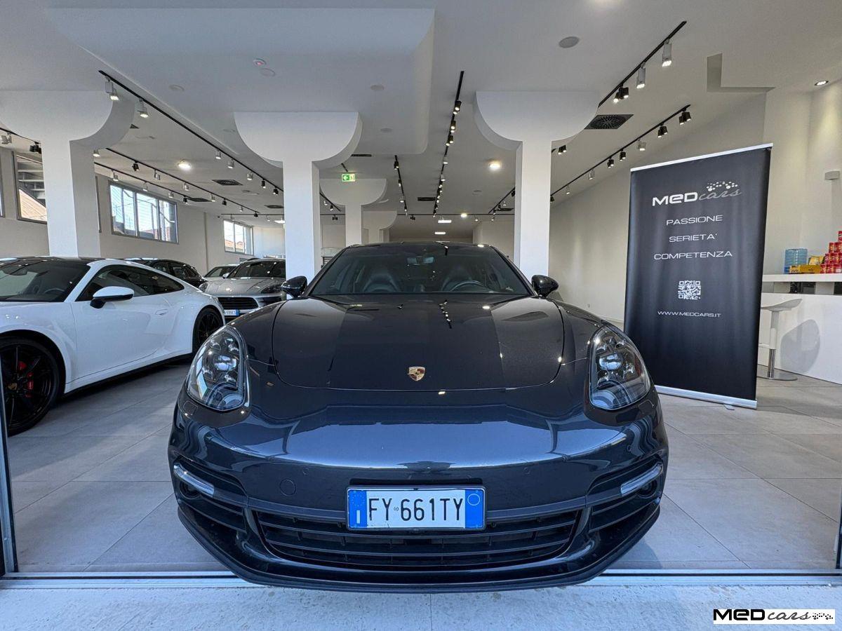 PORSCHE - Panamera - 4 E-Hybrid