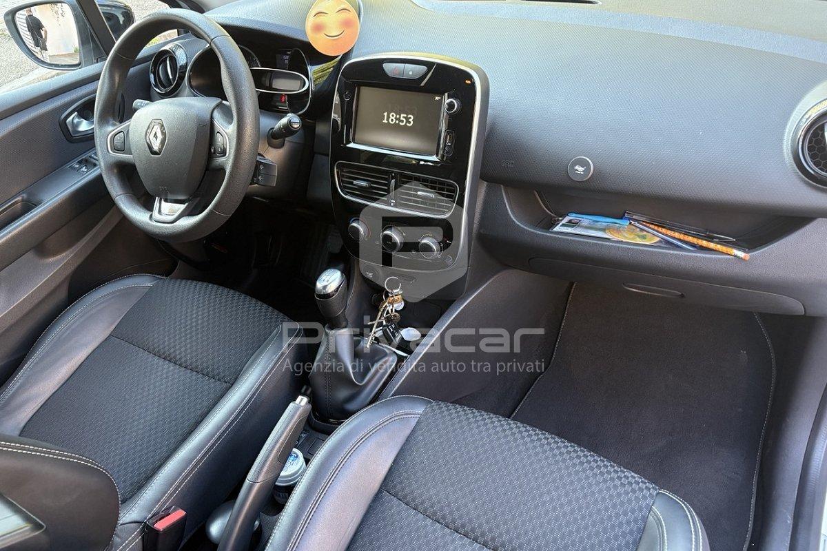 RENAULT Clio dCi 8V 75 CV 5 porte Moschino Zen