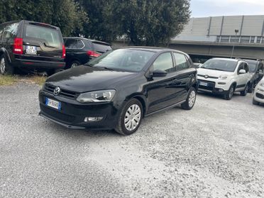 VOLKSWAGEN POLO - HIGHLINE - BLUE MOTION TECNOLOGY