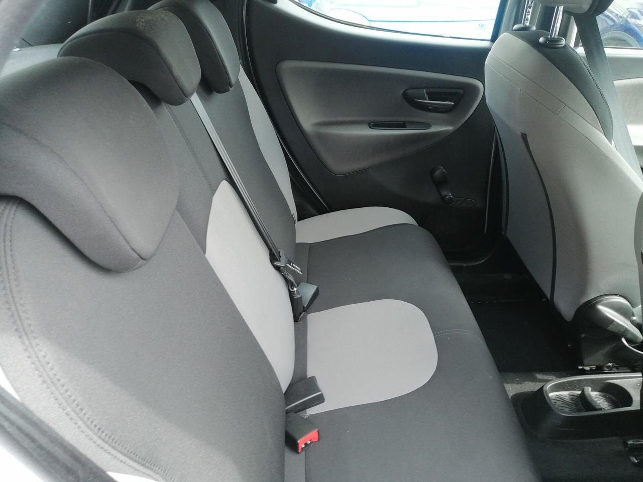 Lancia Ypsilon 1.2 69 CV 5 P GPL Ecochic