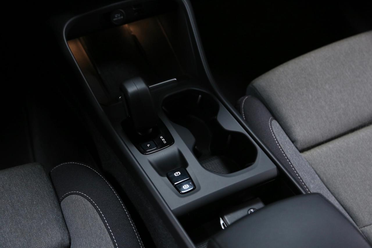 Volvo XC40 T5 Recharge Plug-in Hybrid Core auto