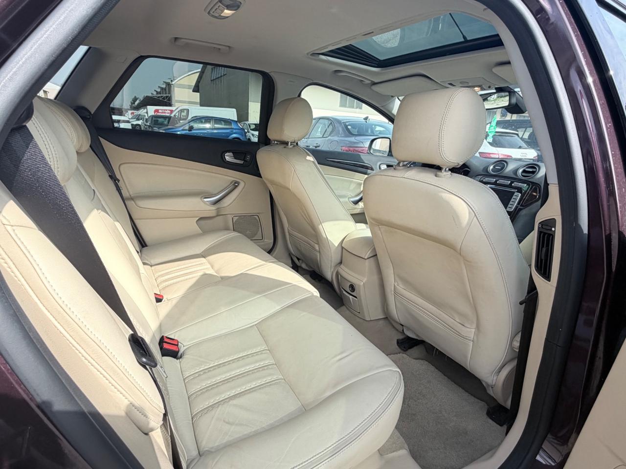 Ford Mondeo 2.0BNZ 203CV Powershift INDIVIDUAL TETTO