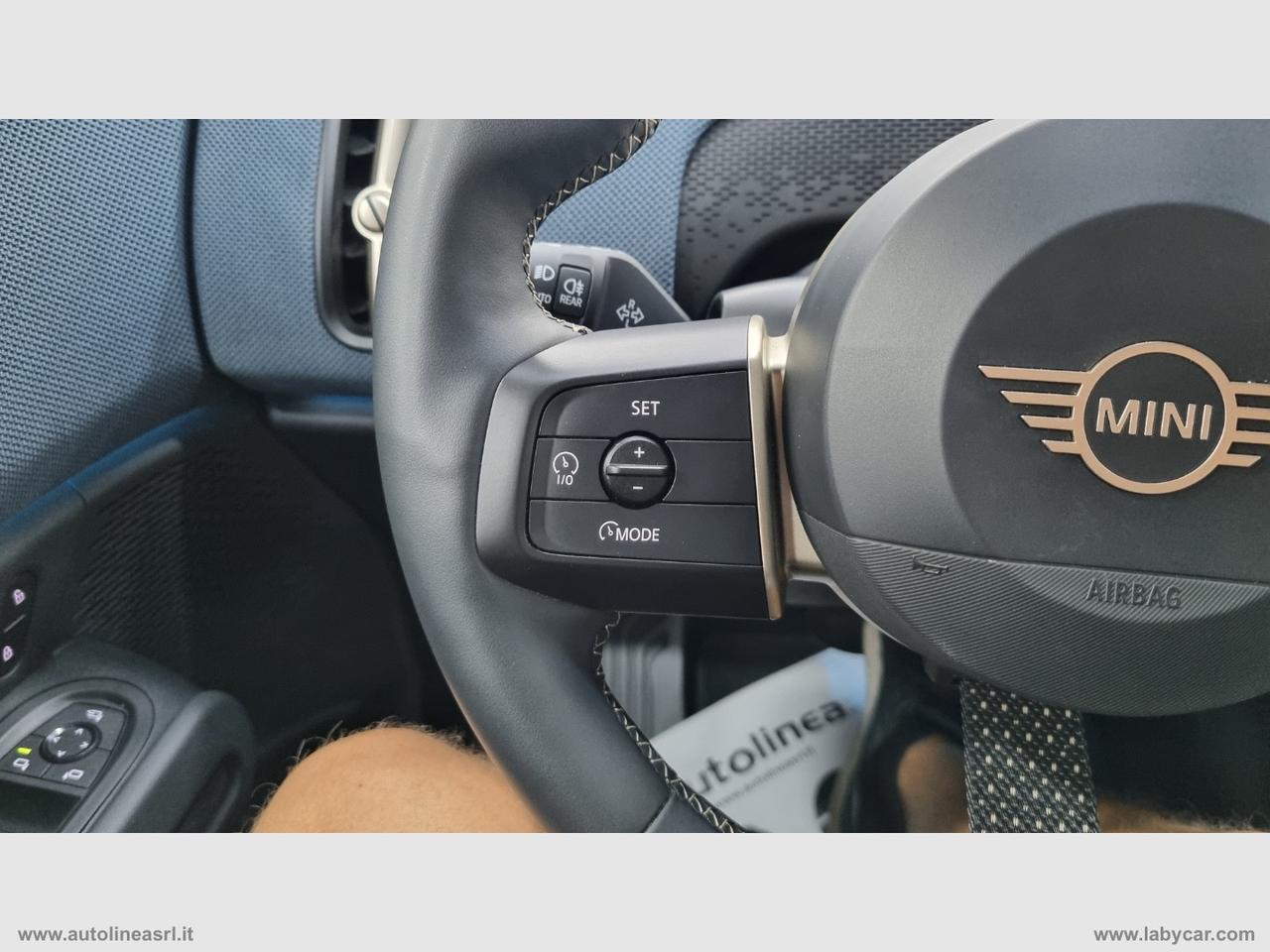 MINI Mini C Favoured Countryman