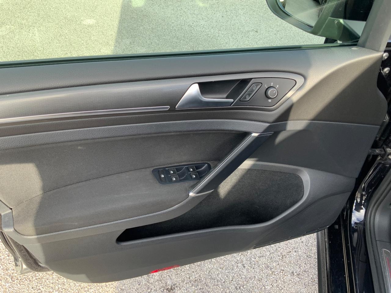 Volkswagen Golf GTI Performance 2.0 245 CV TSI 5p. BMT