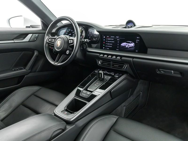 Porsche 911 coupe 3.0 carrera 4s auto