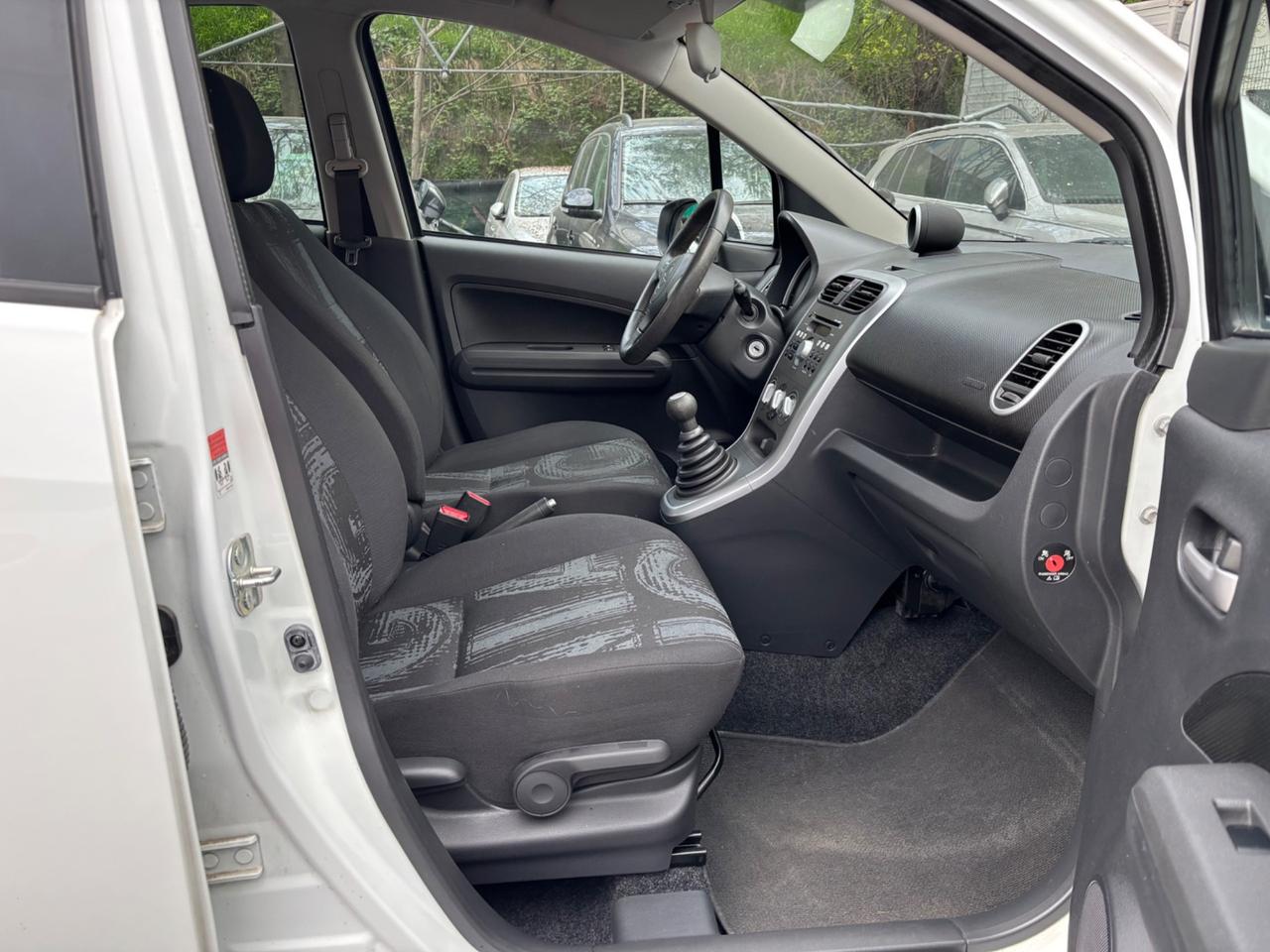 Opel Agila 1.2 16V OK NEOPATENTATI