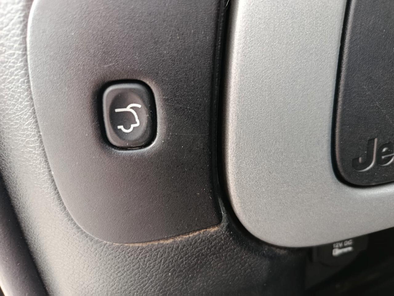 Jeep Cherokee 2.0 Mjt II Longitude- 2015