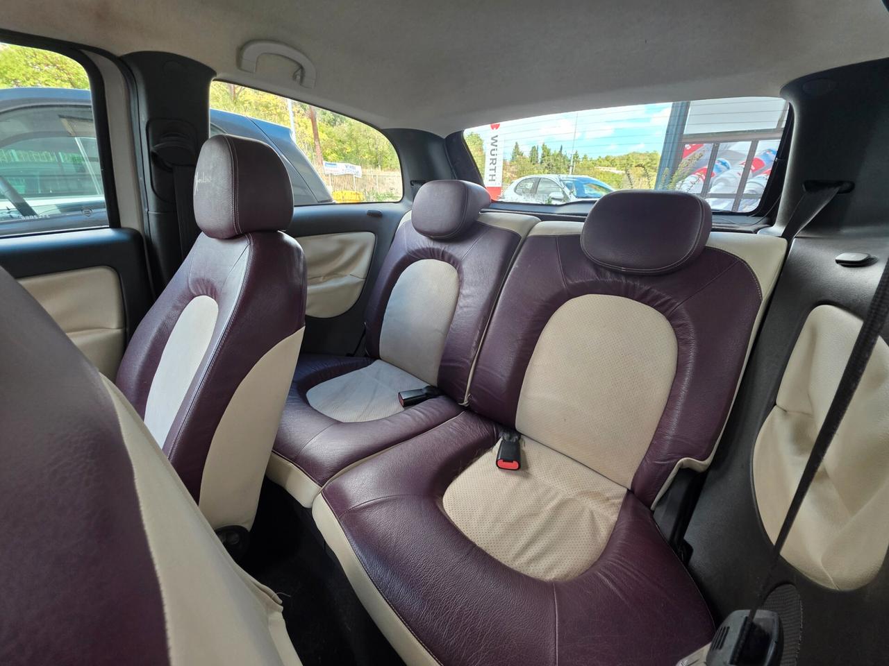 Lancia Ypsilon 1.4 Platino