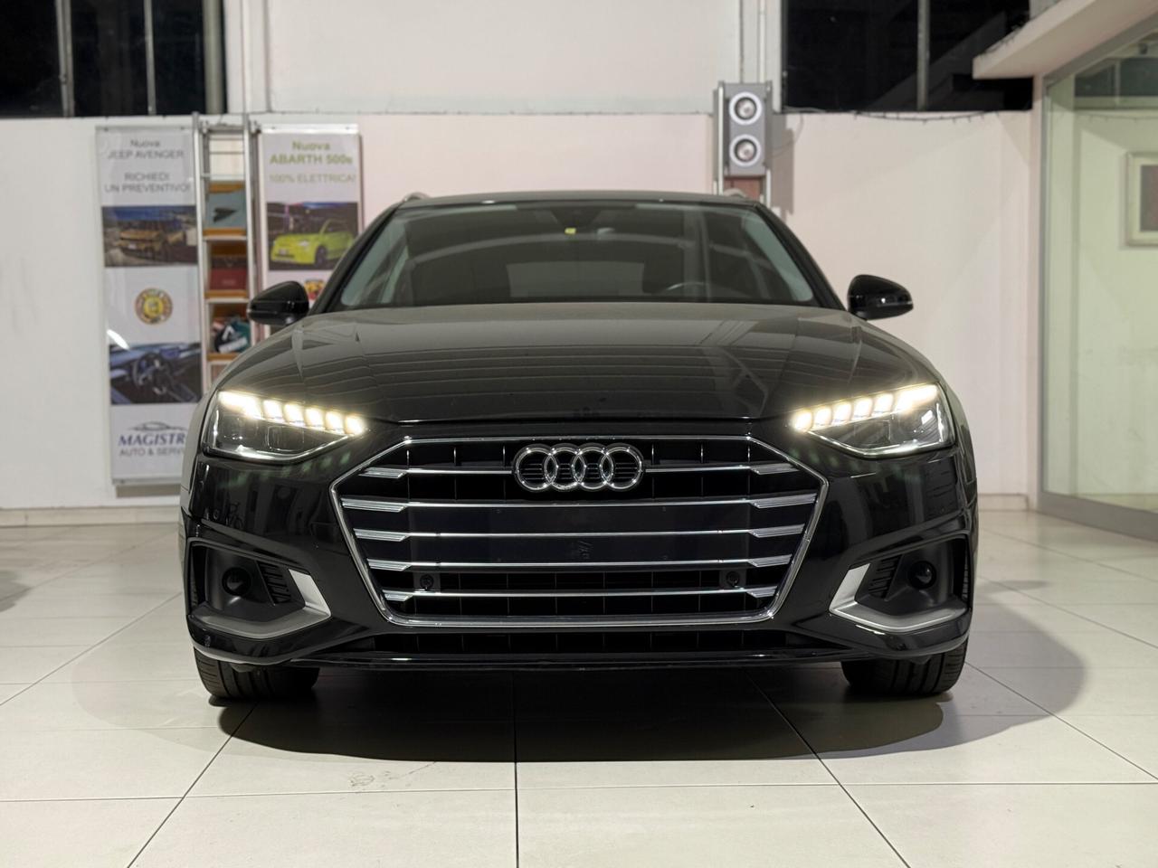 AUDI A4 Avant 2.0 TDI 163 CV Mild-Hybrid LED Matrix