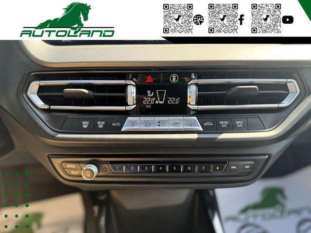 BMW 118 d 5p. Luxury150 CV Cerchio18"Pack Manutenzioni