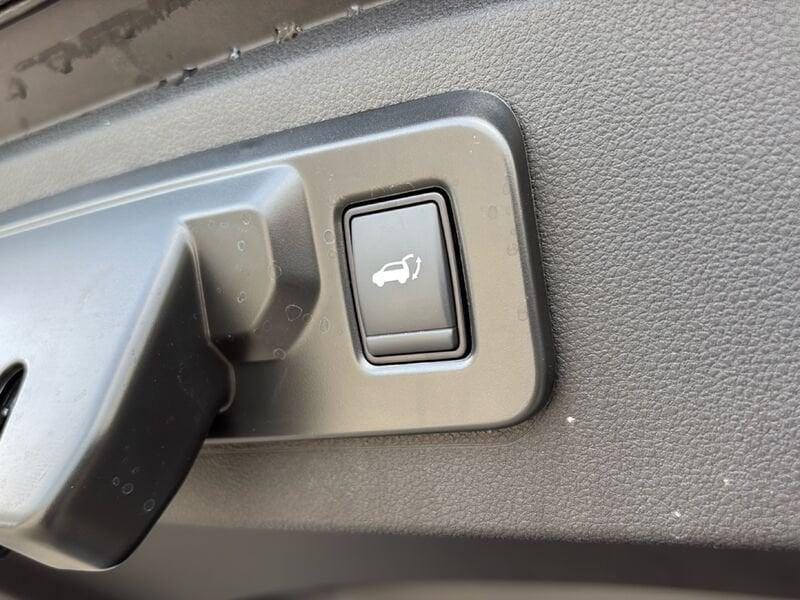 Renault Espace Espace 1.2 e-Tech full hybrid Iconic 200cv auto 7 posti