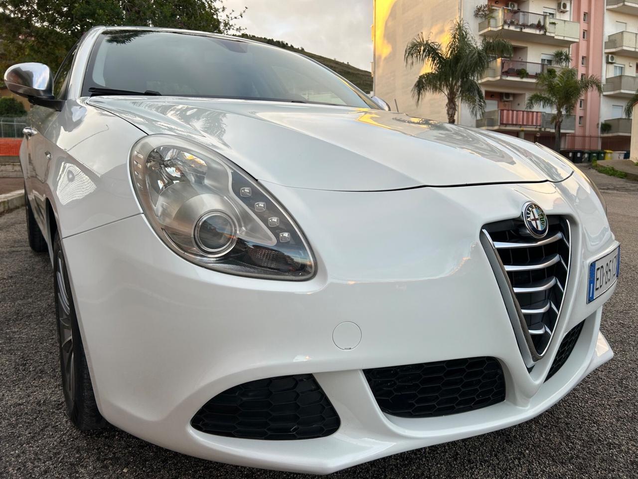 Alfa Romeo Giulietta 1.6 JTDm garanzia 12 mesi