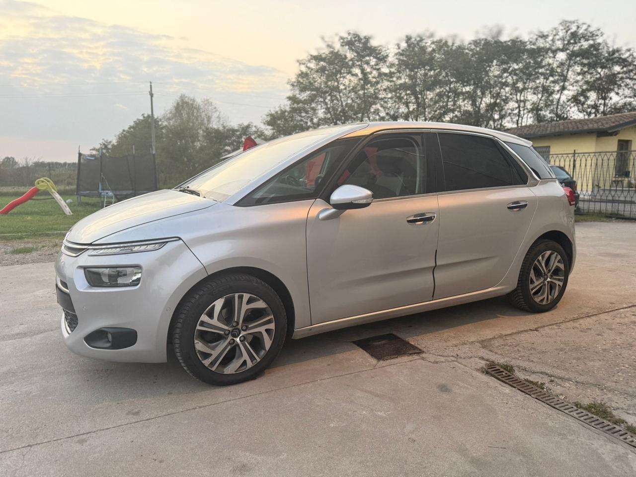 Citroen C4 Picasso 1.6 e-HDi 115 Intensive