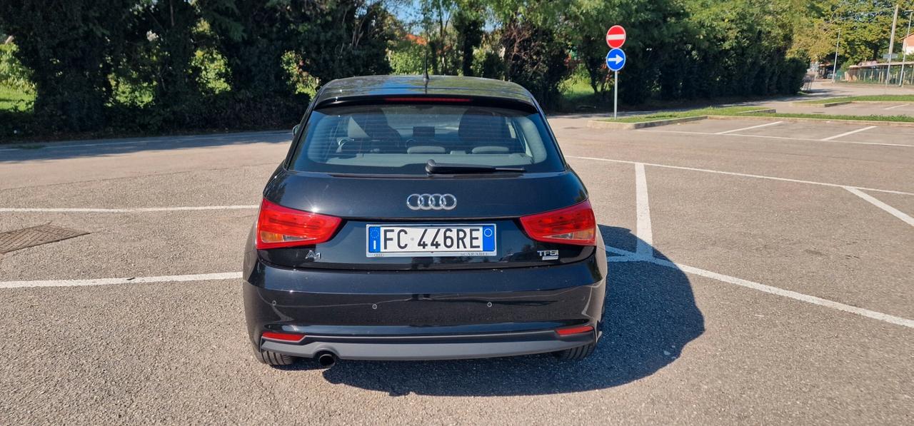 Audi A1 SPB 1.0 TFSI ultra Design