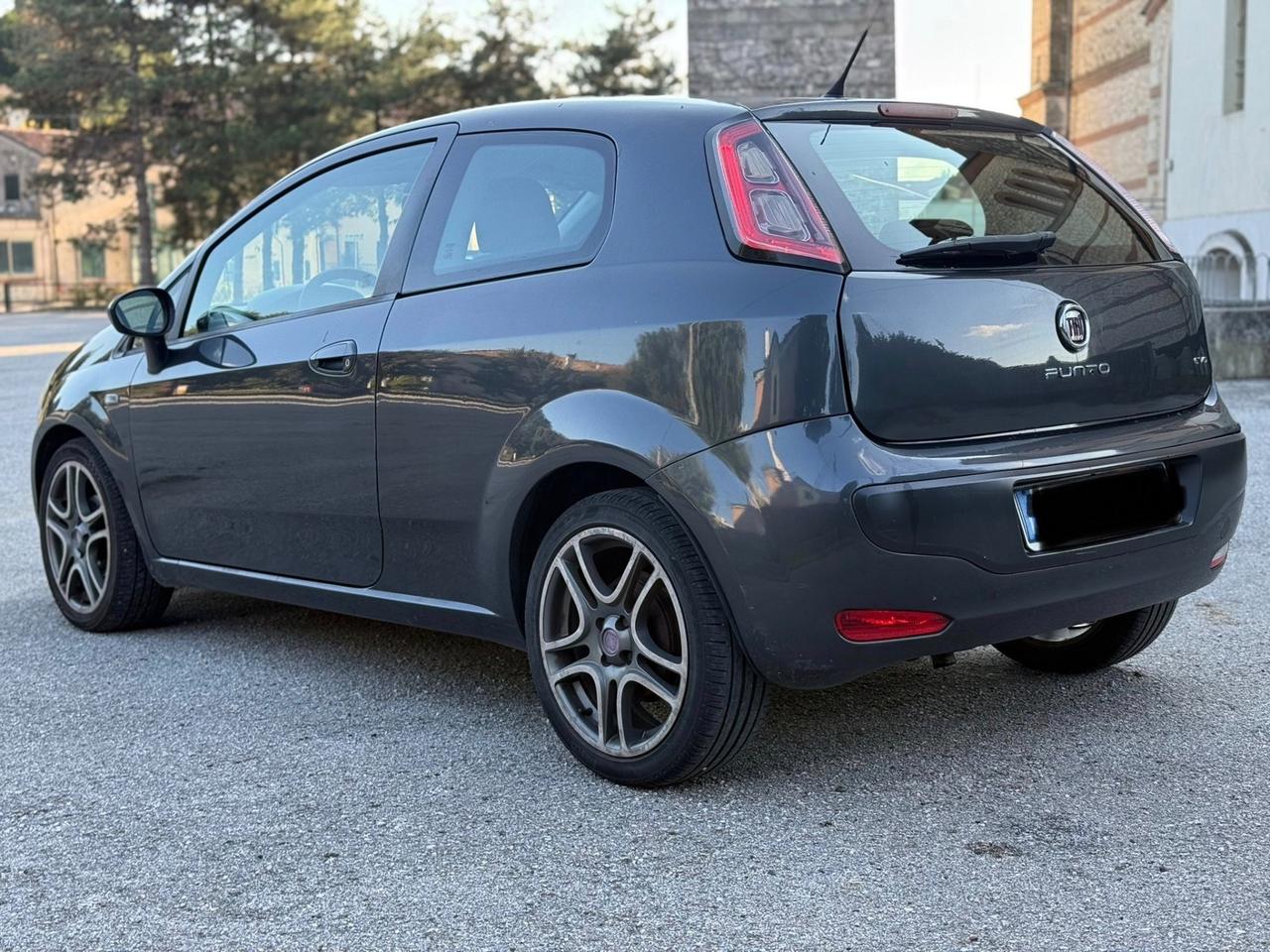 Fiat Punto Evo 1.3 Mjt 75 CV 3 porte Active