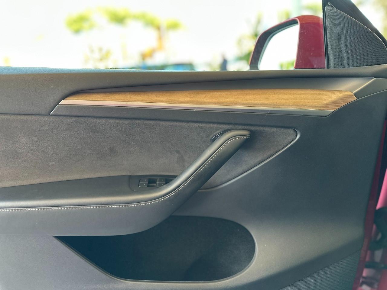 TESLA Model Y 2021 - Model Y Single Motor rwd