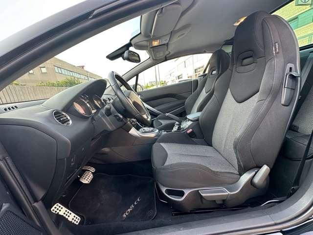 Peugeot 308 2.0 HDi 136CV CC Féline
