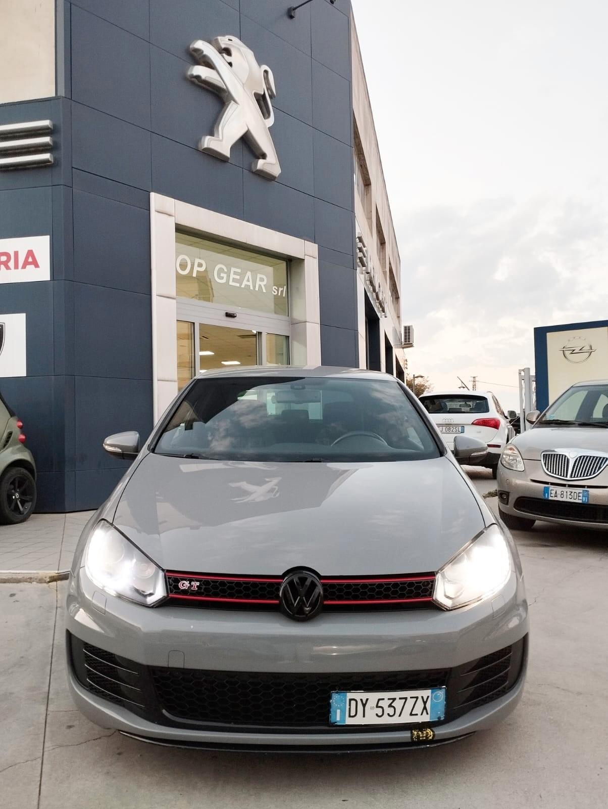 Volkswagen Golf GTI Golf 2.0 TSI 3p. GTI