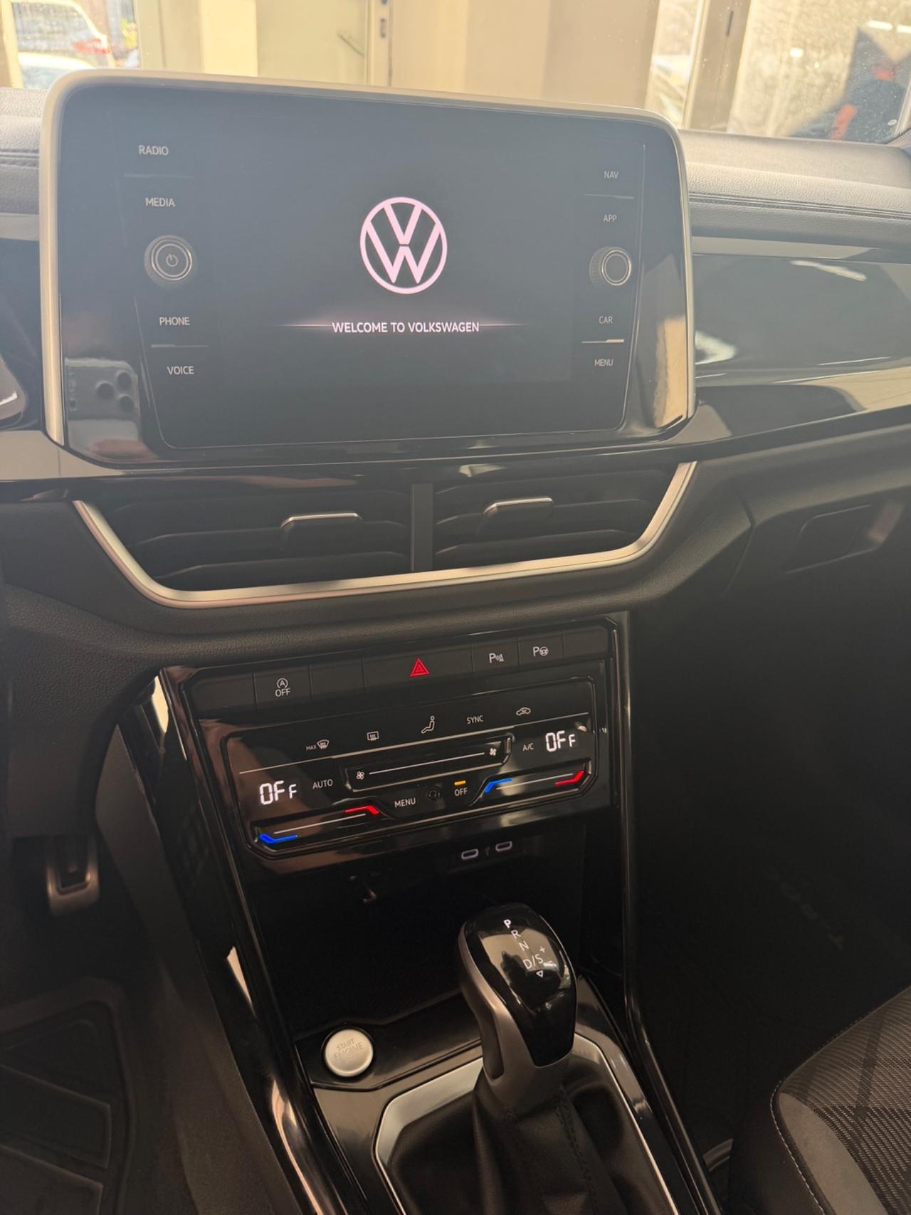 VW T-Roc 2.0 TDI SCR 150 CV DSG R-Line FINANZIABILE