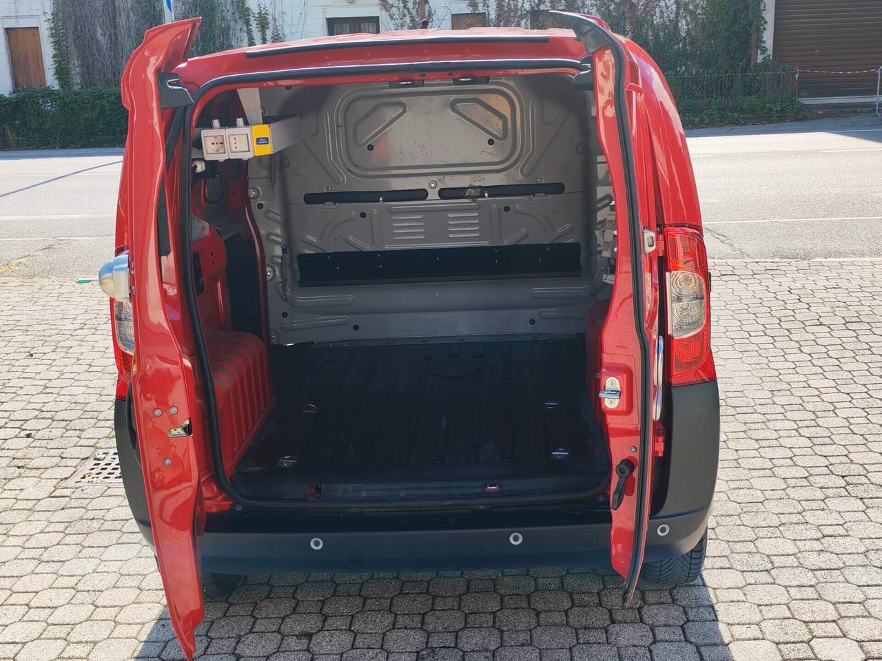 Fiat Fiorino 1.3 MJT 95CV Cargo Adventure