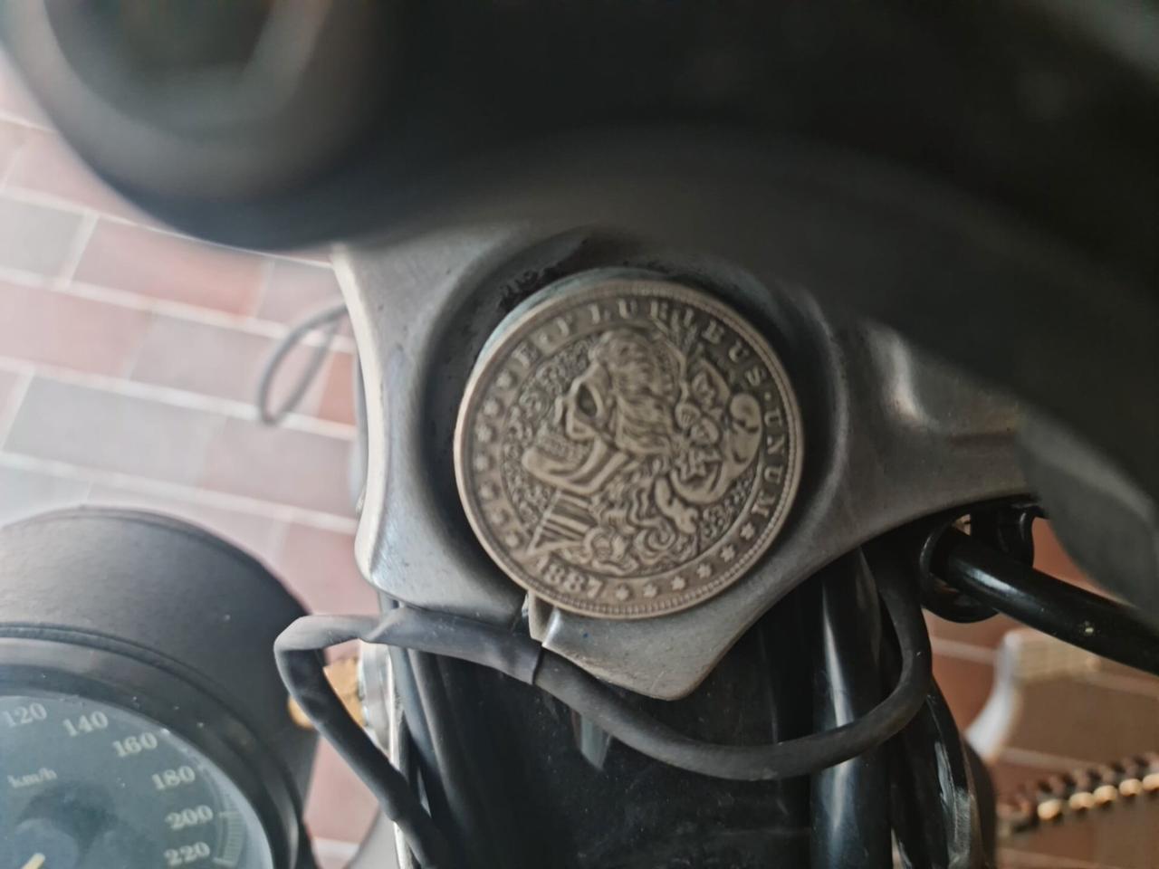 Harley-davidson 883 Sportster R XL 883R