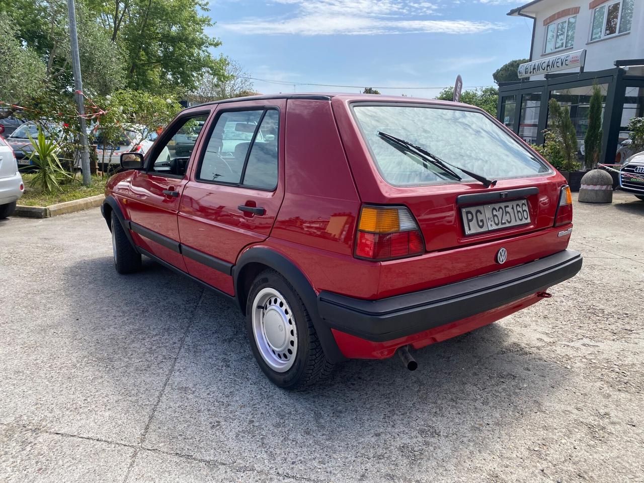 Volkswagen Golf 1300 5 porte GL