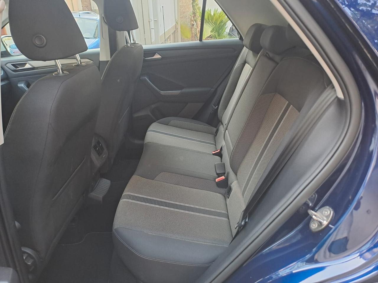 Volkswagen T-Roc 1.6 TDI 116 CV