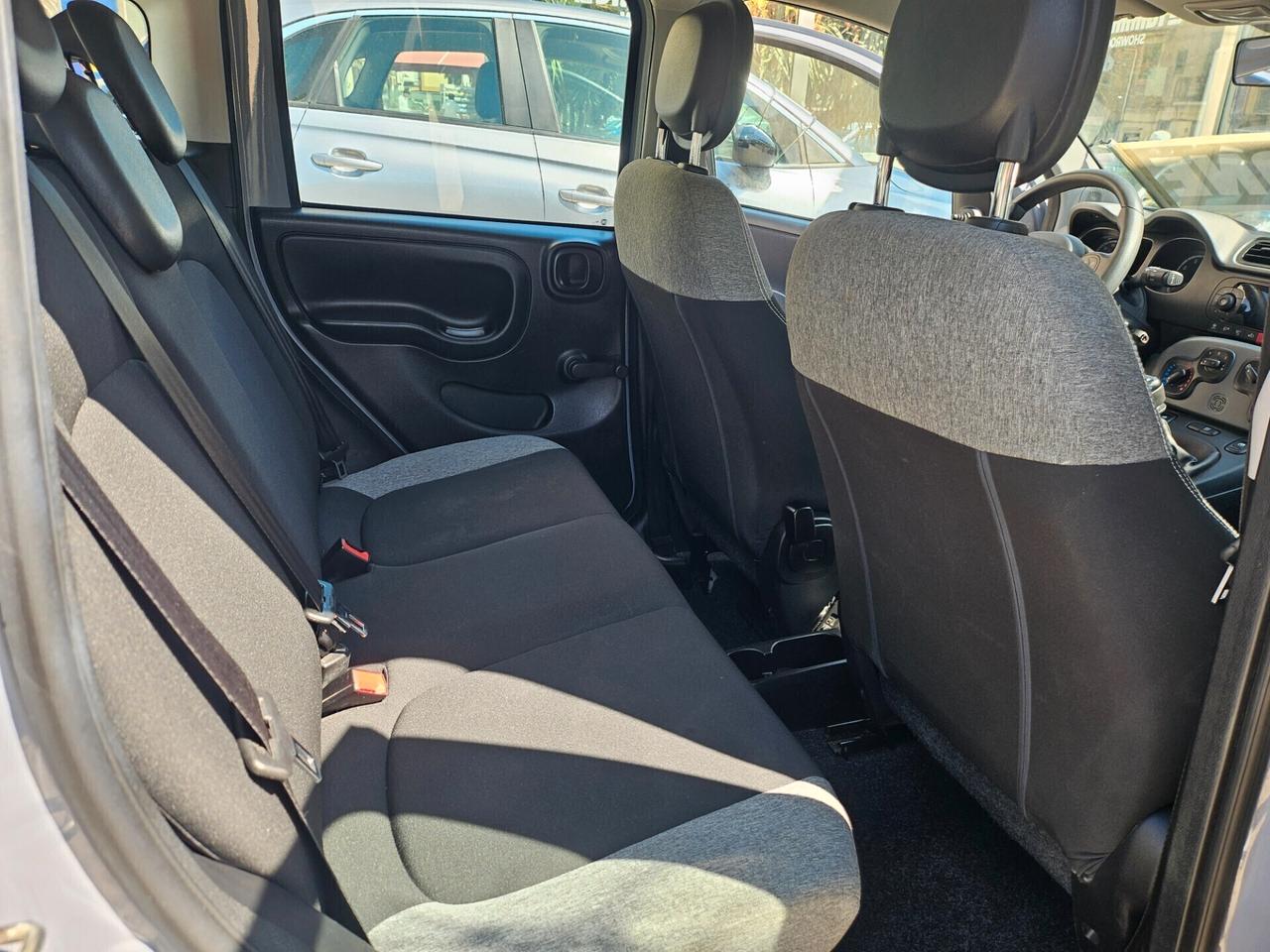 Fiat Panda 1.0 HYBRID LIFE 03/2022