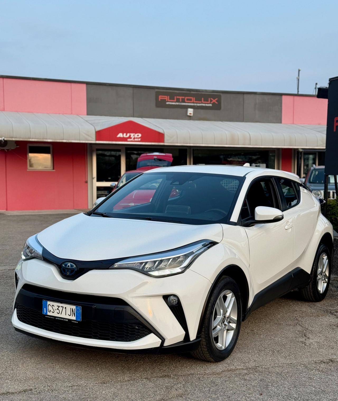 Toyota C-HR 1.8 Hybrid E-CVT 2023 **76.000Km**