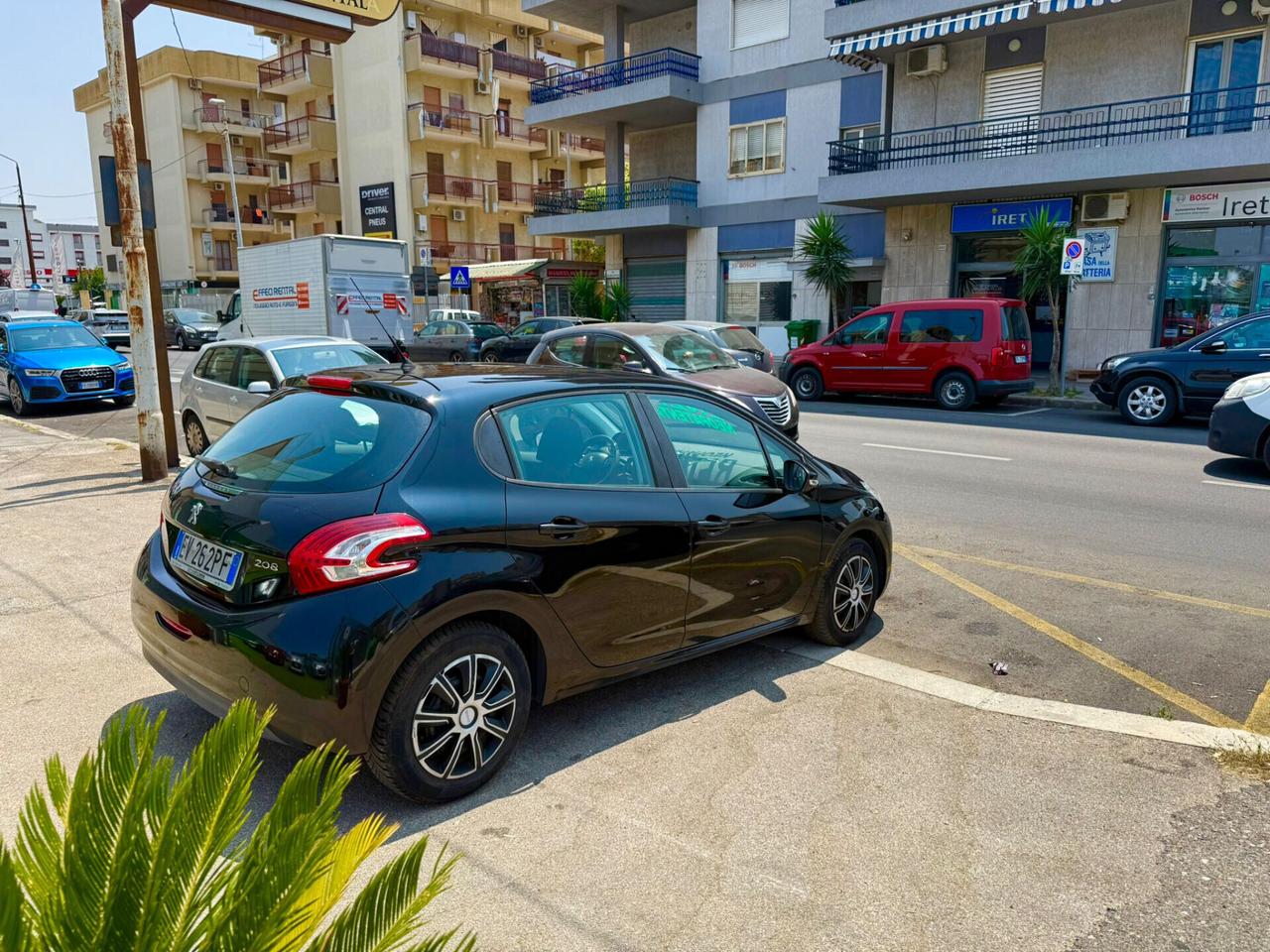 Peugeot 208 1.0 VTi 68 CV 5 porte Access