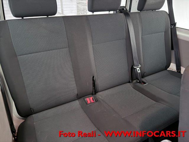 VOLKSWAGEN Caravelle 2.0 TDI 102CV 9 posti Trendline