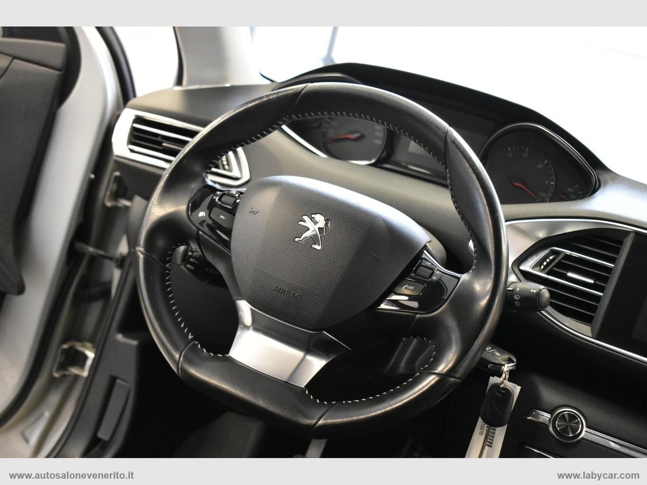 PEUGEOT 308 BlueHDi 120 S&S Business