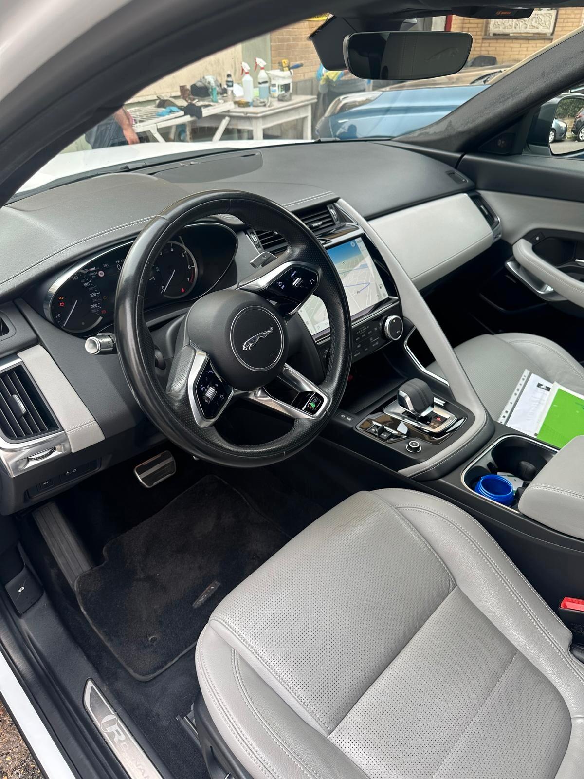 JAGUAR E-Pace 2.0 R-Dynamic INFO:333/8610782