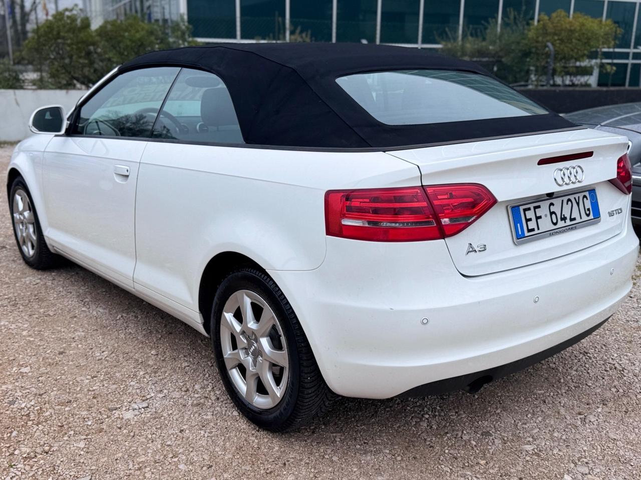 Audi A3 Cabrio 1.6 Diesel 105cv Neopatentati 2011