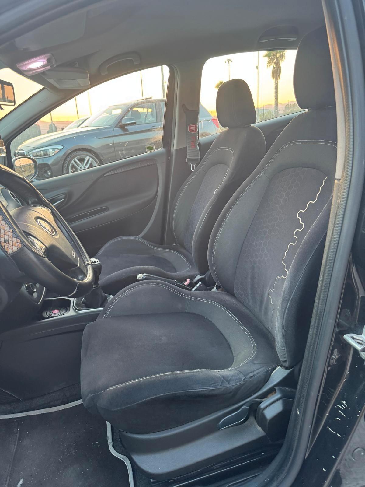Fiat Punto Evo 1.3 Mjt 75 CV 5 porte Dynamic