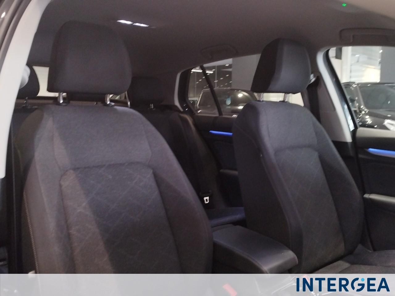 VOLKSWAGEN Golf 1.0 etsi evo Life 110cv dsg