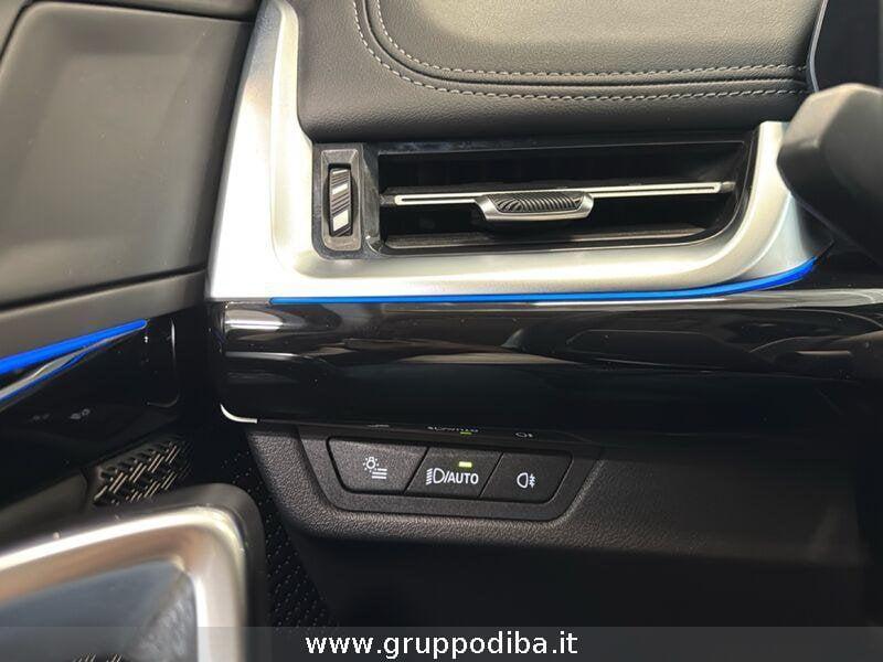 BMW X1 U11 sdrive18d X-Line auto