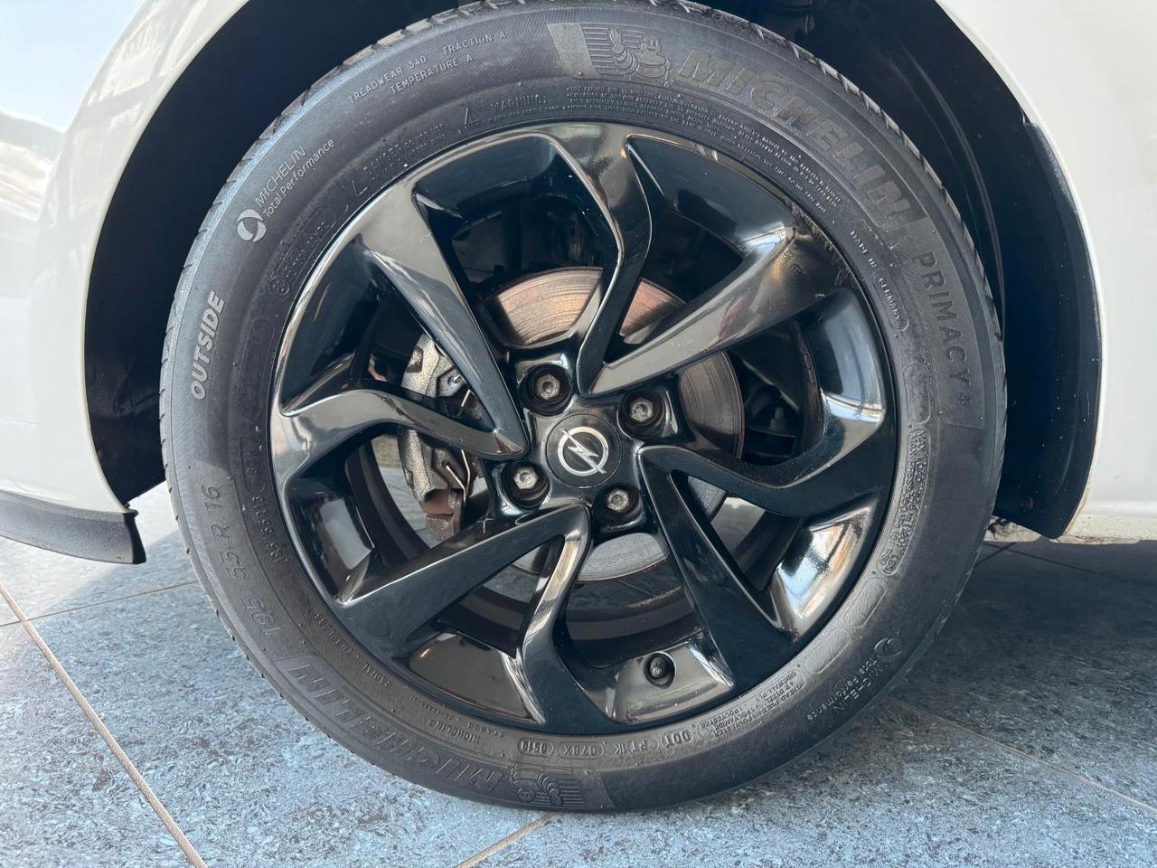 Opel Corsa 5 Porte 5P GPL Tech 90 cv Bicolor Cruise Bluetooth