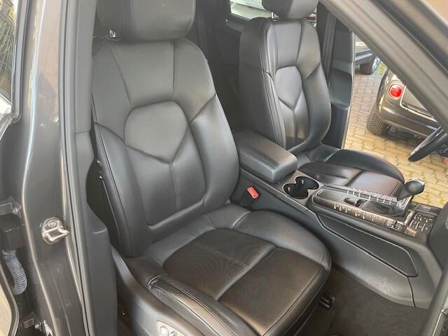 PORSCHE MACAN 3.0d S 250CV FULL+TETTO 70000KM E6