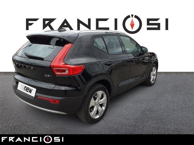 VOLVO XC40 2.0 D3 Momentum AWD Geartronic